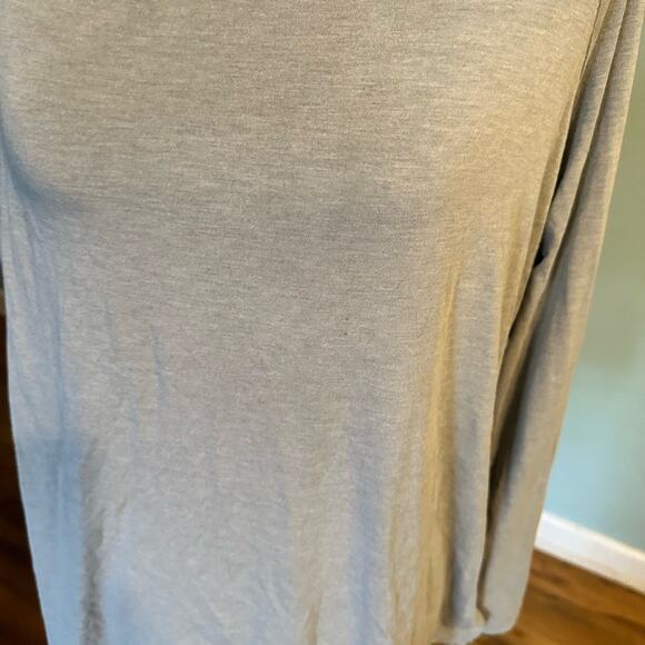 Free Fly Grey Longsleeve Shirt - Picture 3 of 5